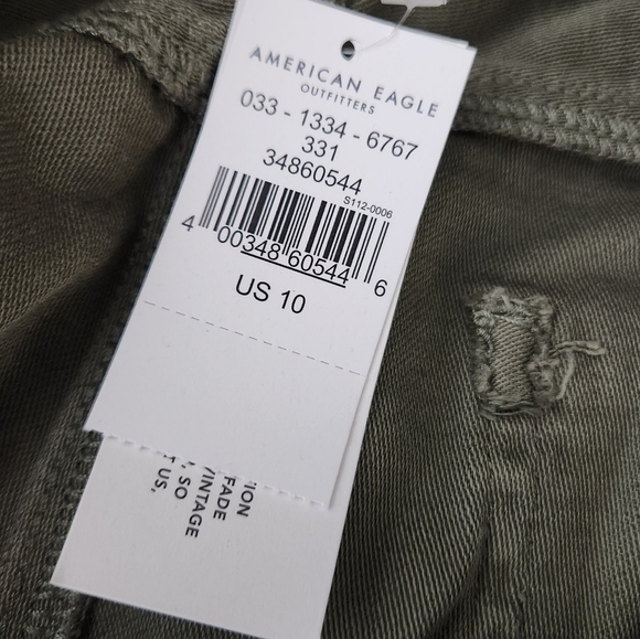 New American Eagle Highest Waist Denim Mom Distressed Shorts Green sz 10 - Picture 5 of 8